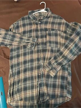 Men's Green Plaid Long-Sleeve Button-Down Shirt